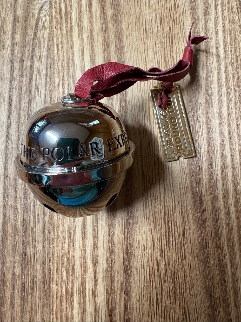 Hallmark Keepsake The Polar Express Magic Bell Ornament - Picture 4 of 5